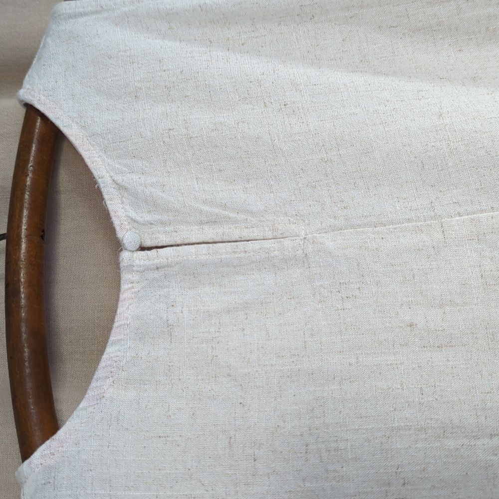 NWT Umgee Linen Blend Fray Hem Sleeveless Top - Picture 6 of 10